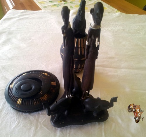 Oggetti arte tribale di - ,
